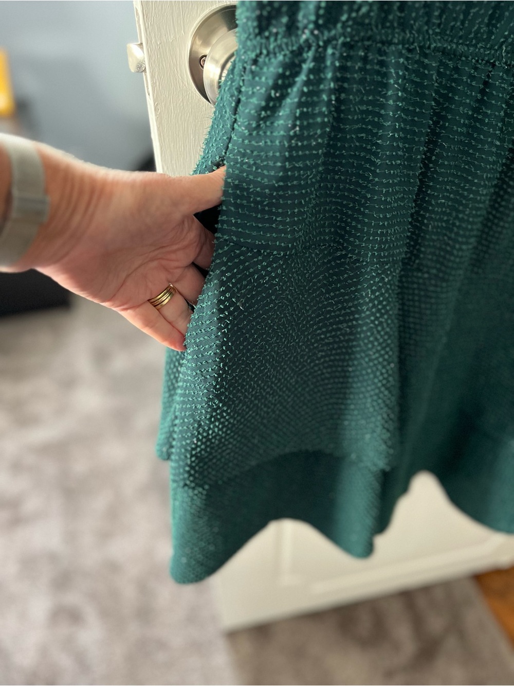 ARULA Deep Green Textured Tiered Mini Dress - Picture 6 of 9